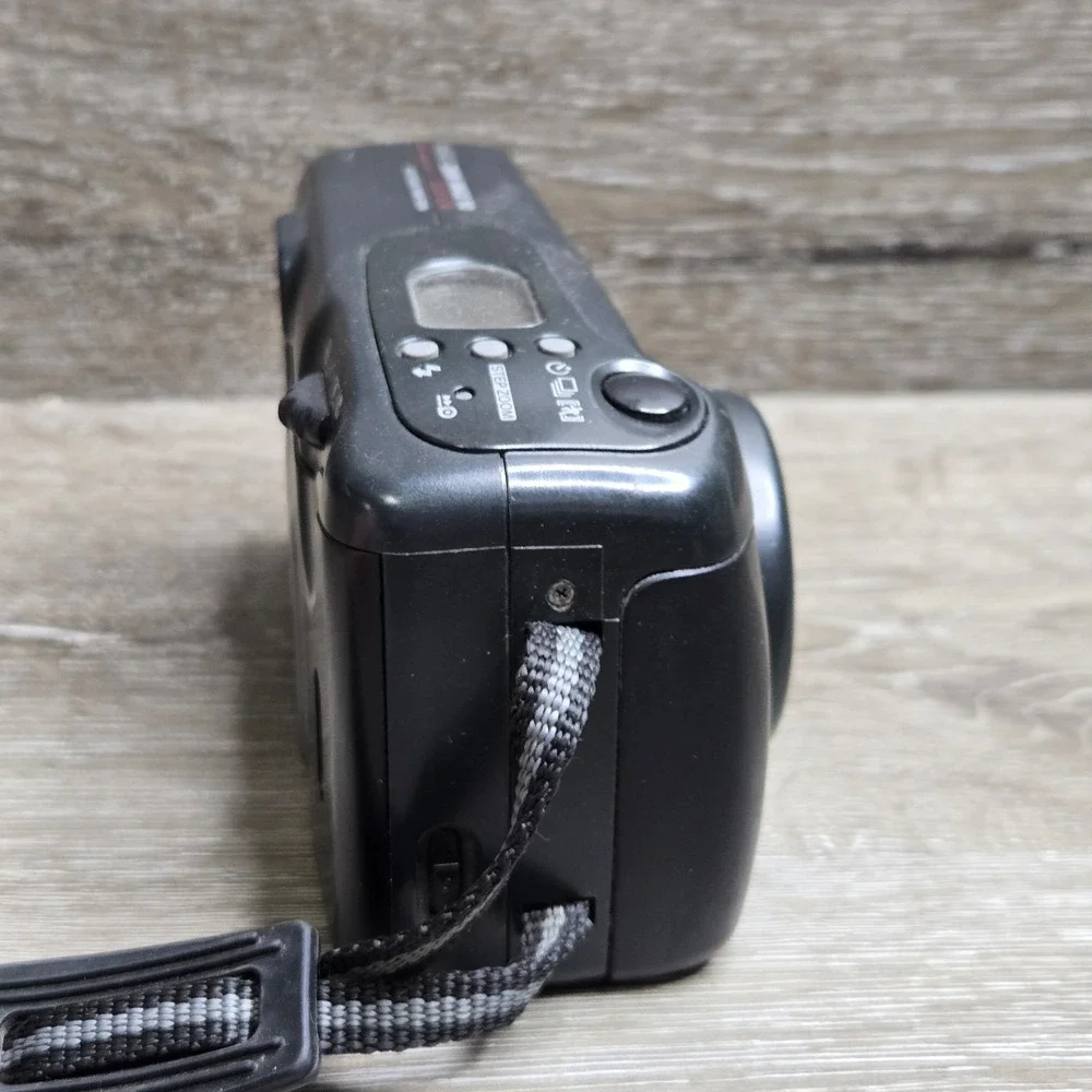 Yashica Zoom Image 90 Super f=38-90mm 1:3.5-7.8 Point Shoot Camera Tested + Batt